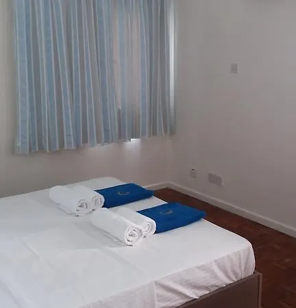 240 Depa Court Апартаменты