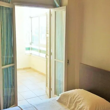 240 Depa Court * Ларнака