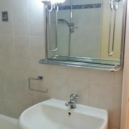 240 Depa Court * Larnaca